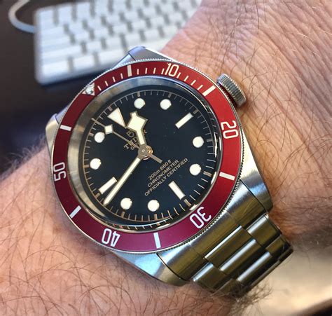 tudor red watch